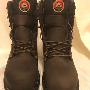 Men’s Red Wing 8” Work boot